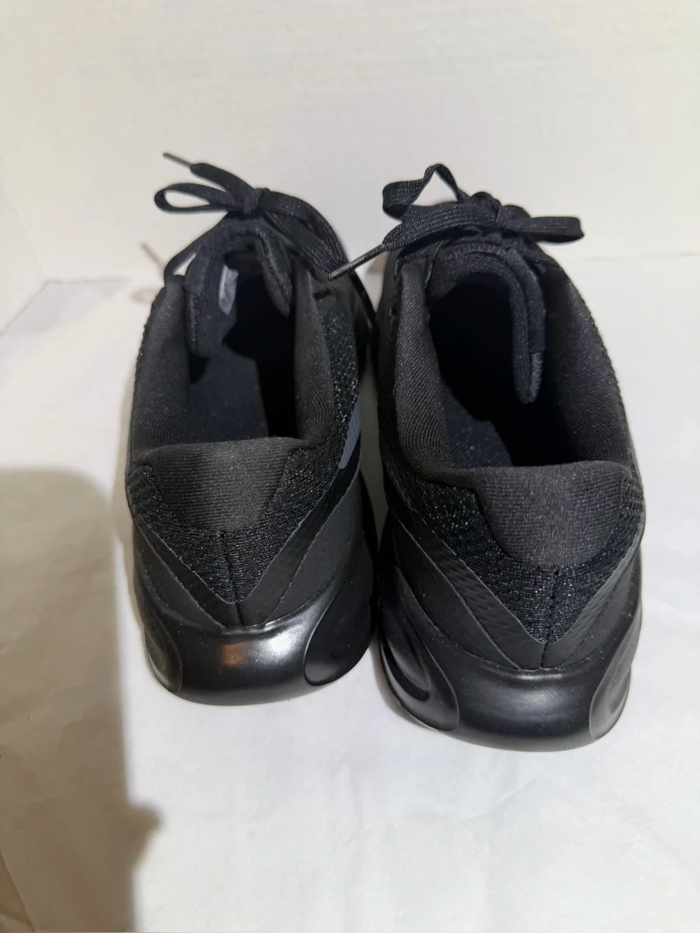 Nike revolution women